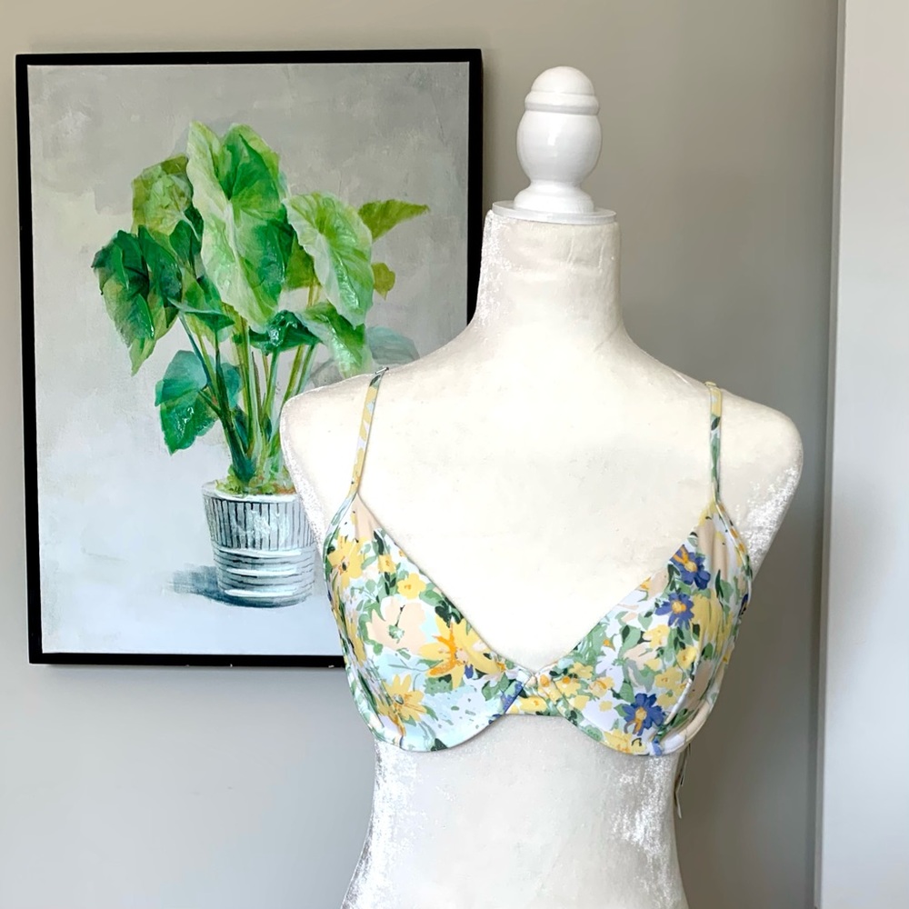 Abercrombie & Fitch Underwire Bikini Top